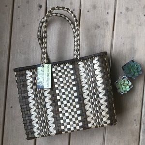 NWT Hawaiian Palm Leaf Bag